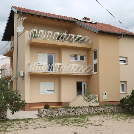 Jolie * Vodice